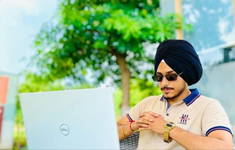 Harminder Singh's entrepreneurship journey is how he is earning lakhs per month.